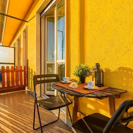 Sunny & Updated Flat With Panoramic View 50m From M4 Stop Milaan